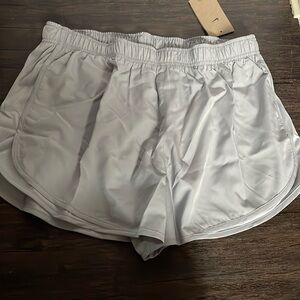 New Nike women’s shorts. Size x-large